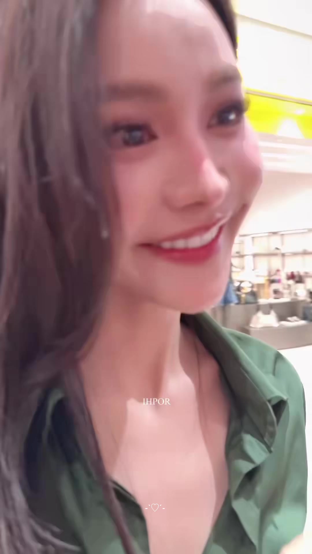 @itsdeeツ