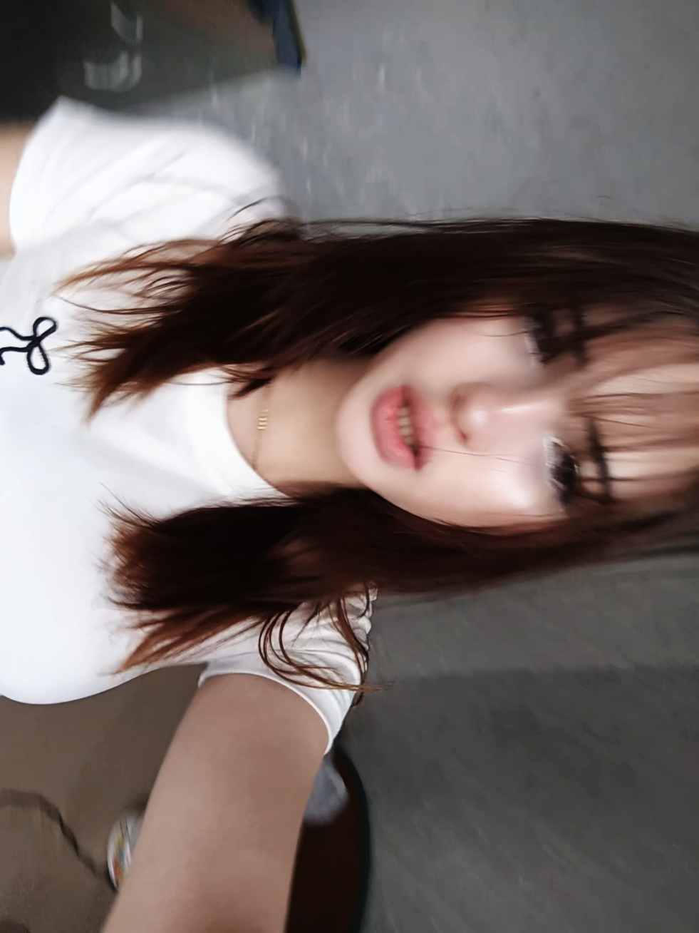 @🐶