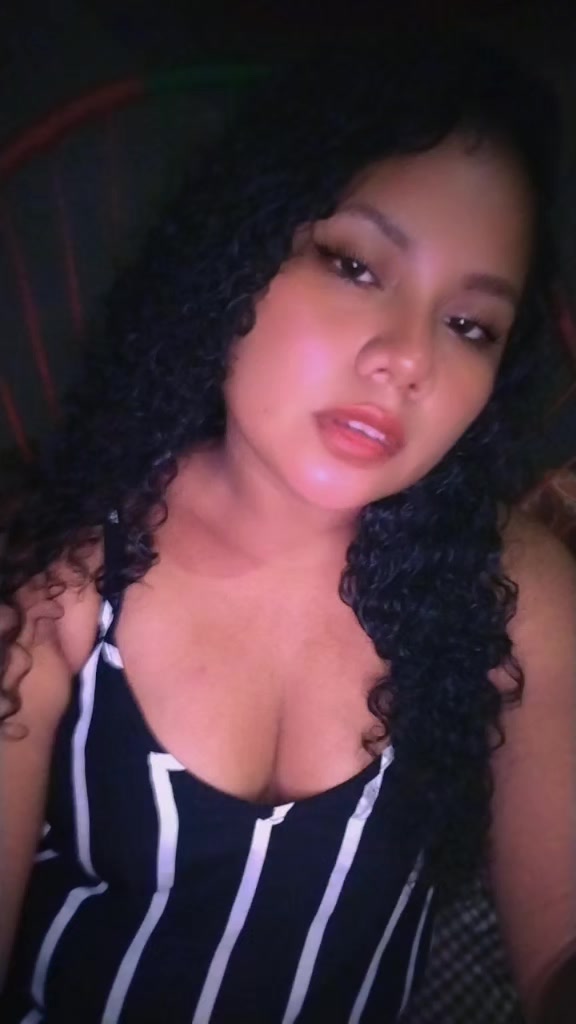 @S A R A &Iacute; 👸