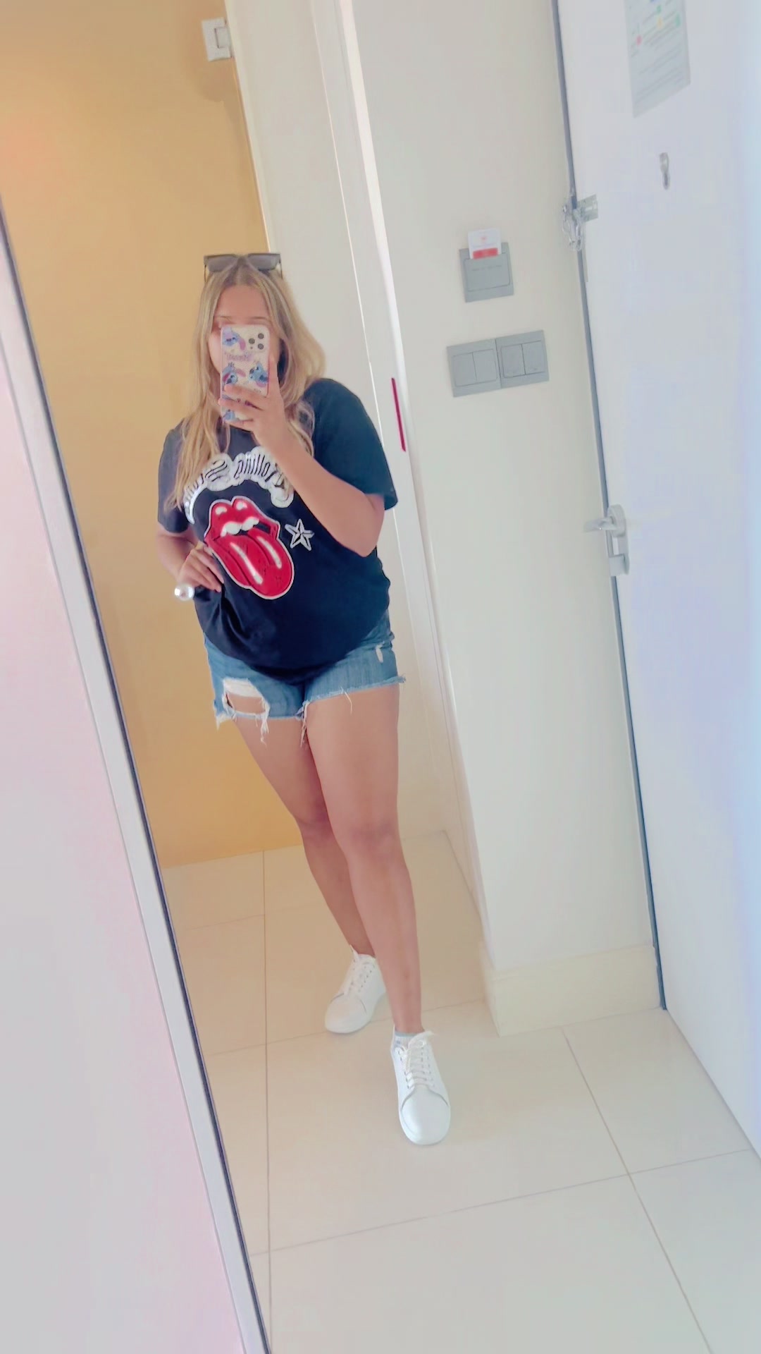 @SanjanaPelawatta