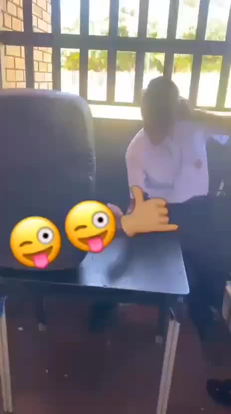 @arzuzagv😝