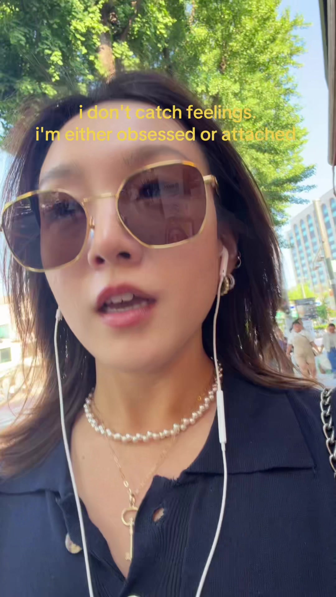 @_jenniferha_