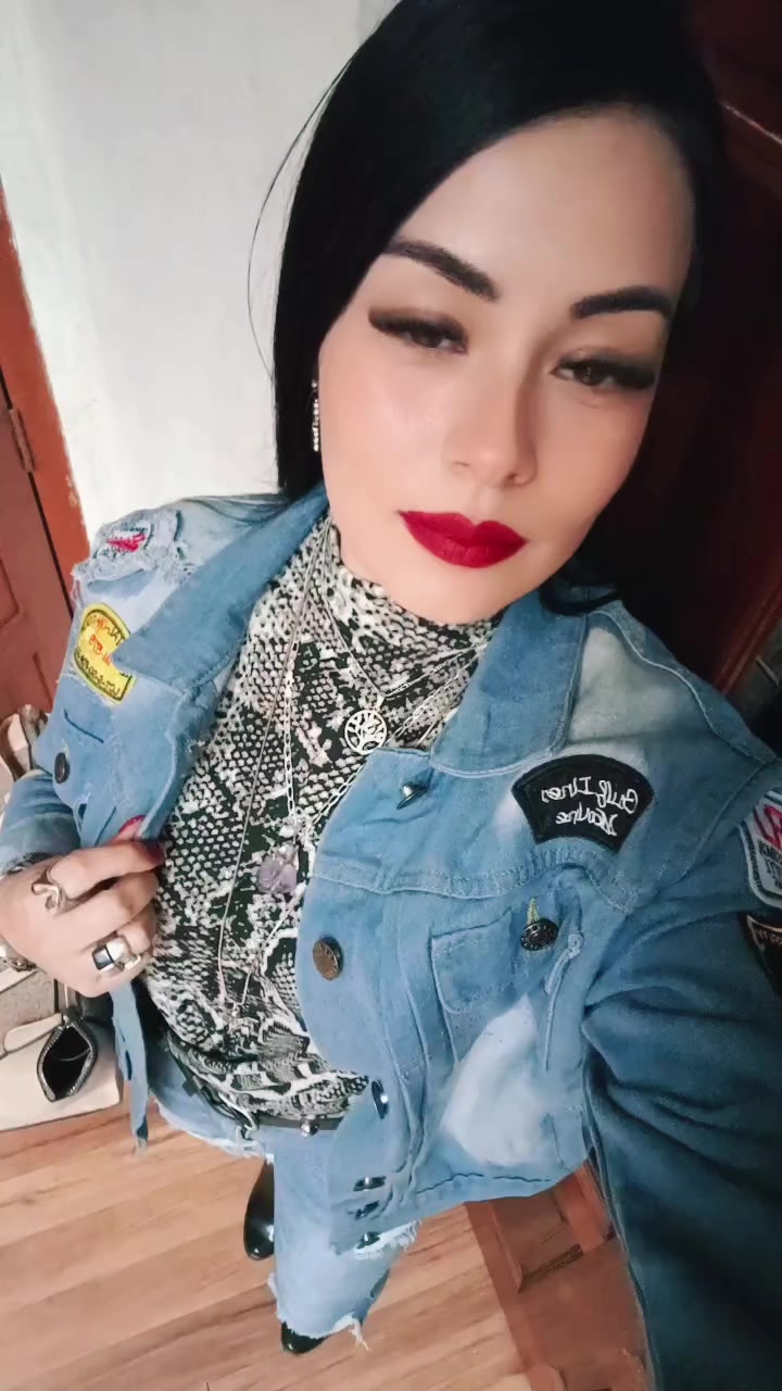 @Karen Elizabeth 🫀