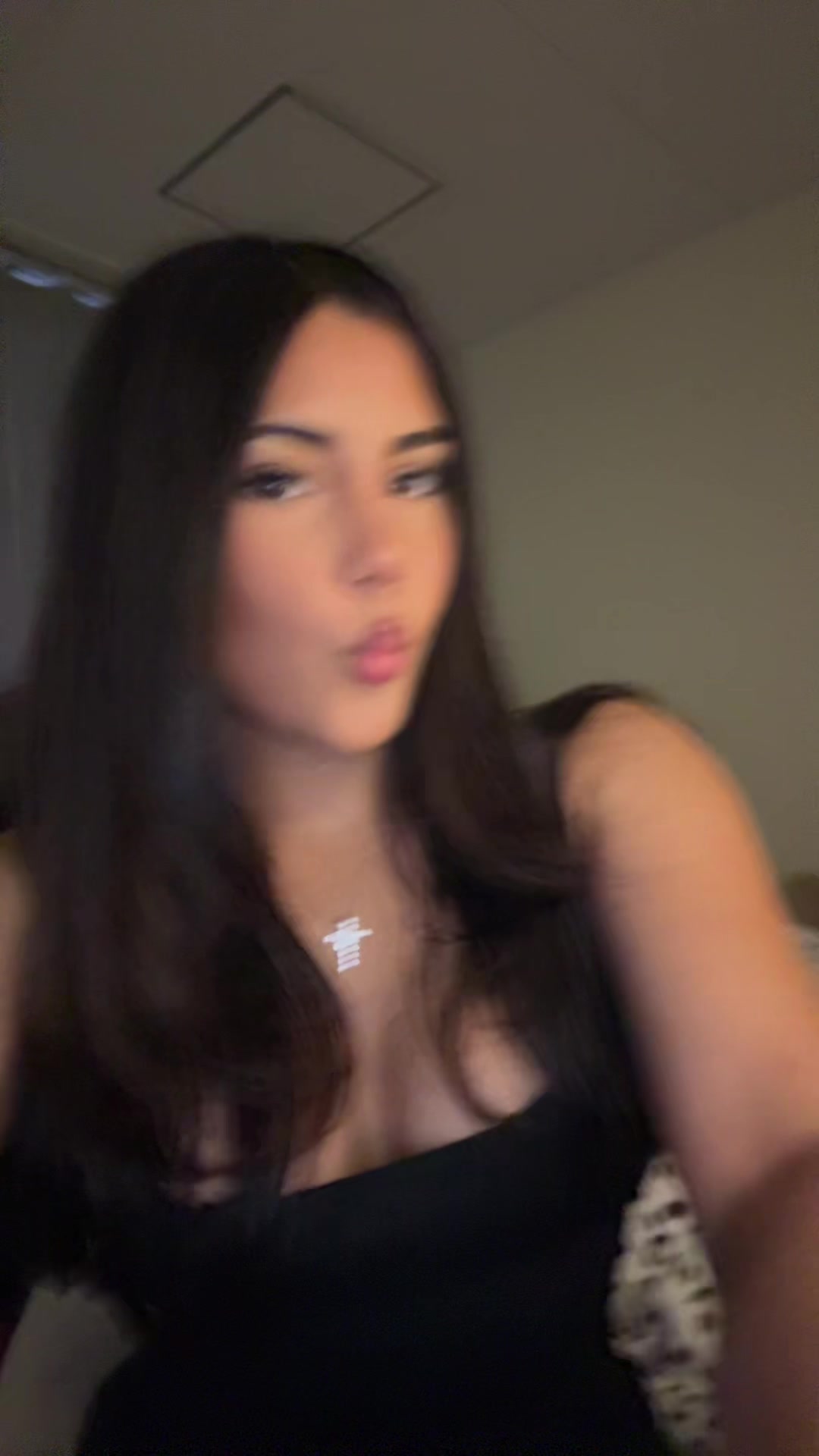@whoisyasmeen