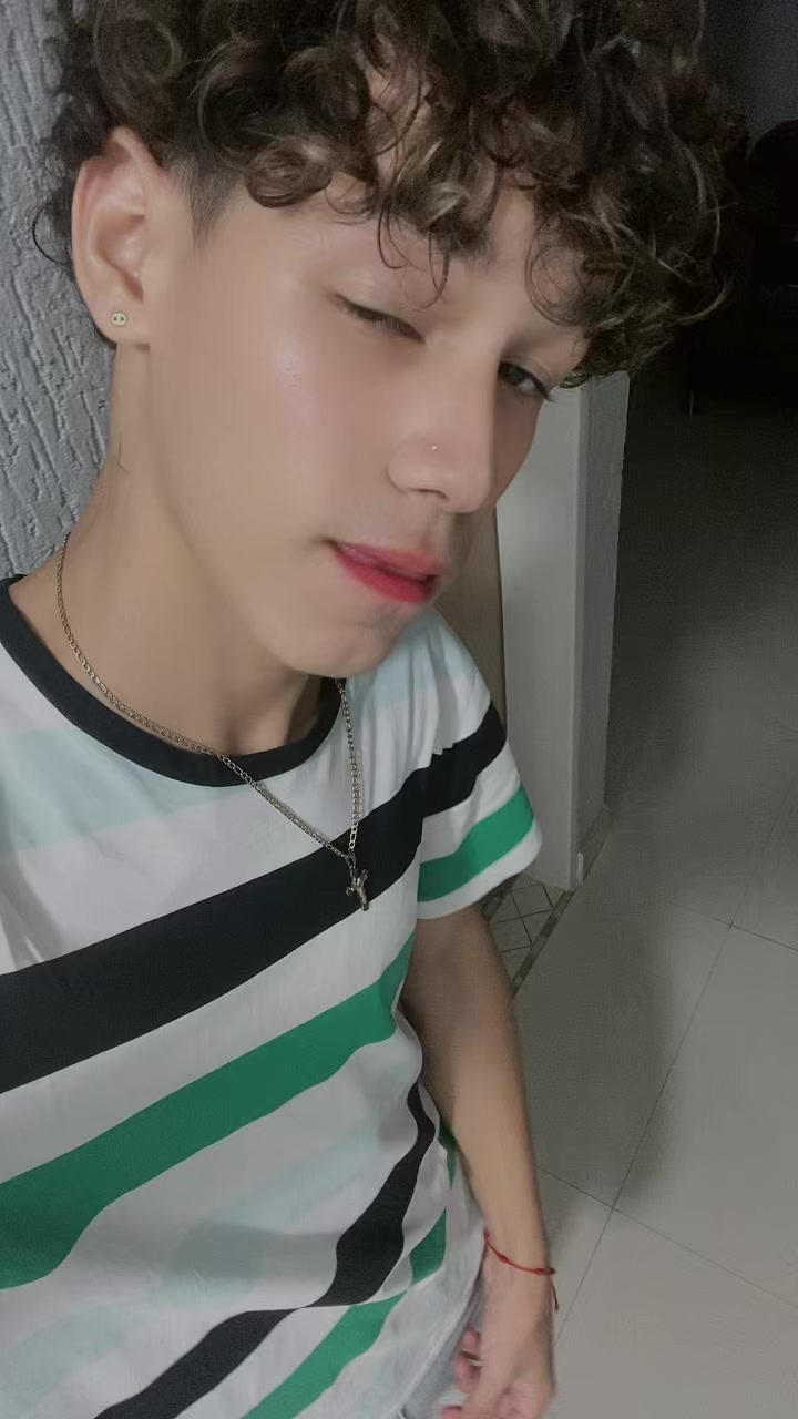 @May🐺.