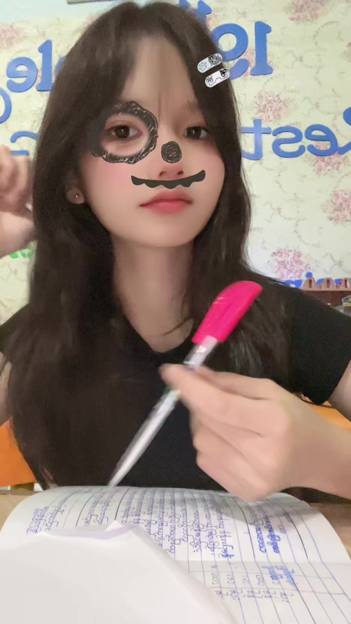 @🫧𝓜🫧