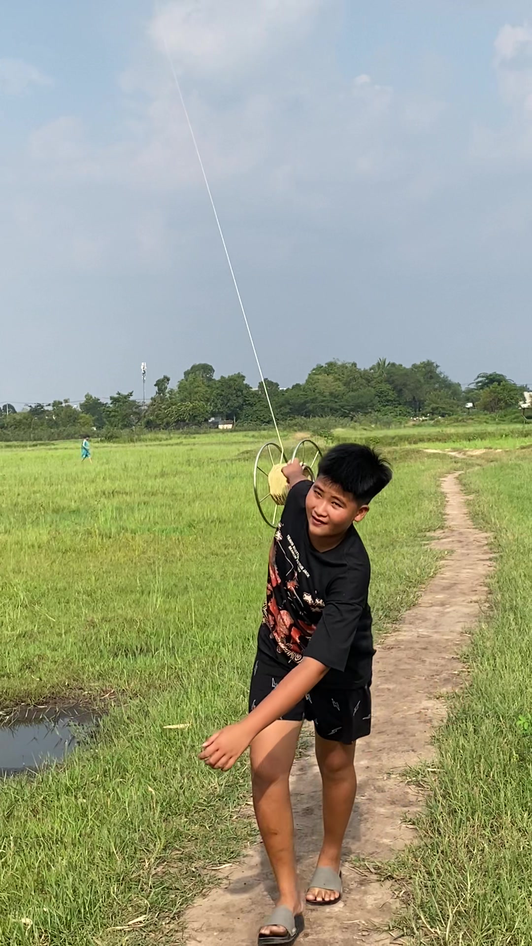 @Thả diều cùng Lợi