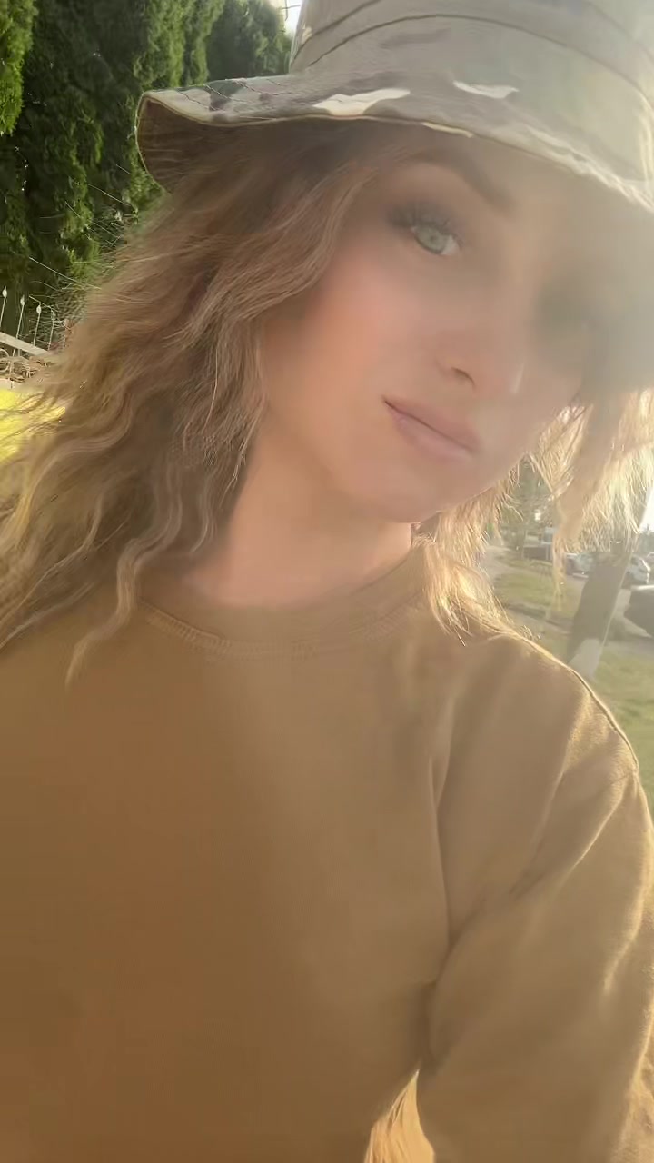 @Alina Shydlovska