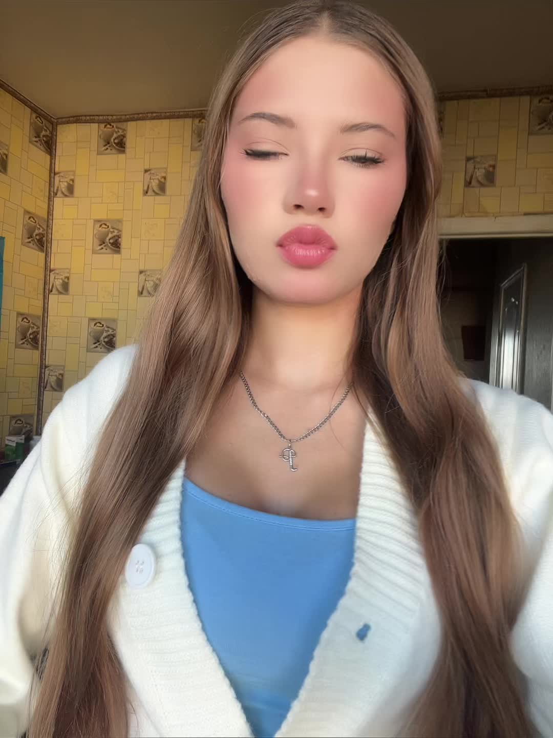@Ланочка💗