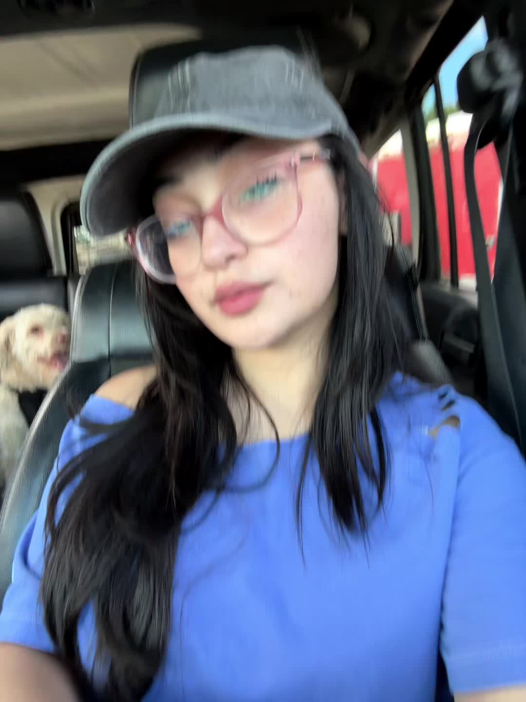 @Valentina ๐ซง