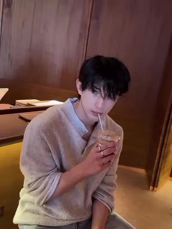 @shimeshimeyeyy