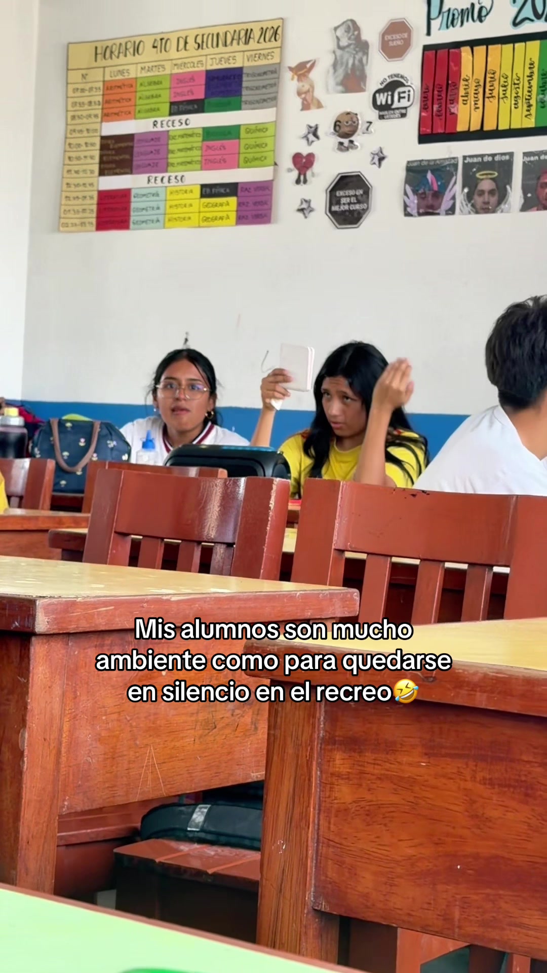 @adrianarobles31
