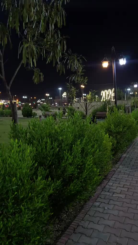 @اَم المشاكل 🤍