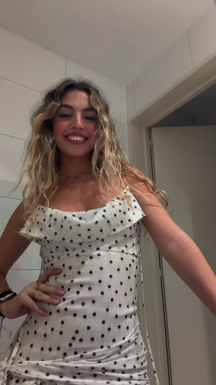 @Renata🦋