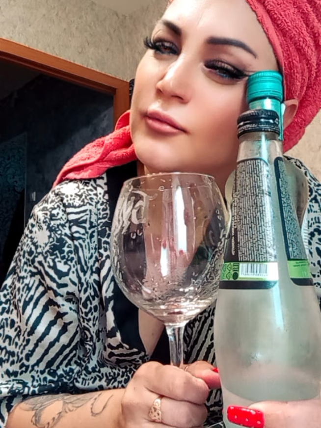 @😻Анютка💎