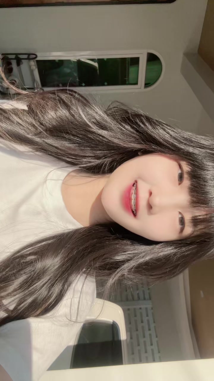 @WoradaSatphanich