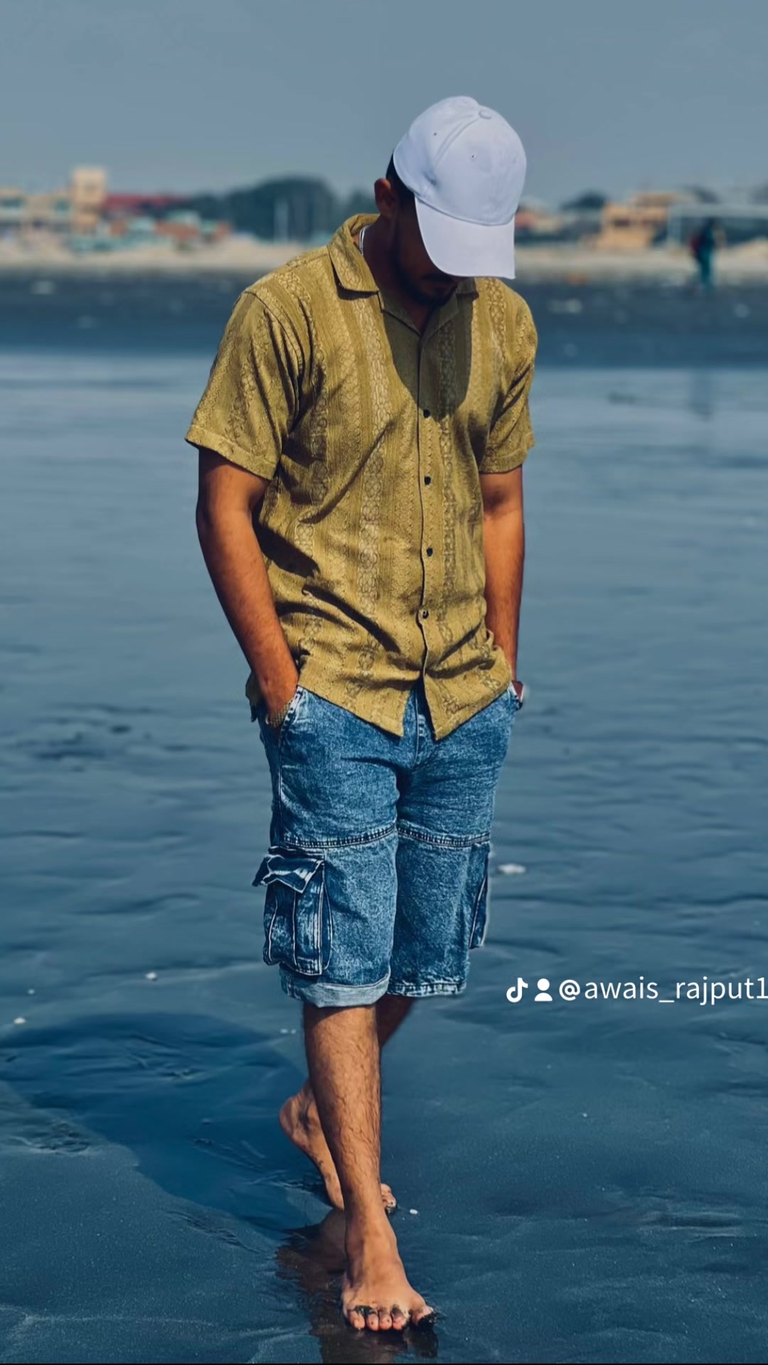 @𓆩🗿AWAIS RAجPUT🪽𓆪