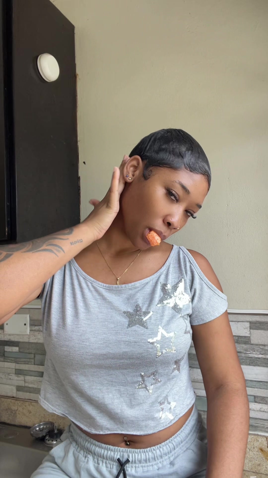 @shezentoo