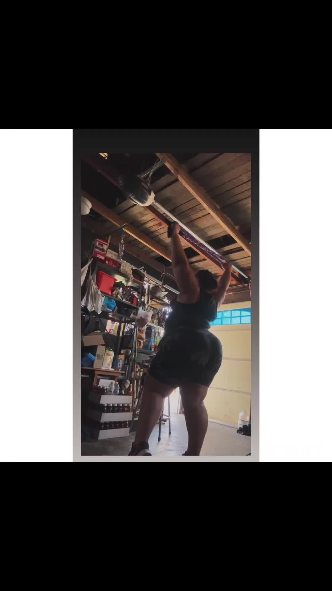 @๐Juicy_Nalgona_777_๐