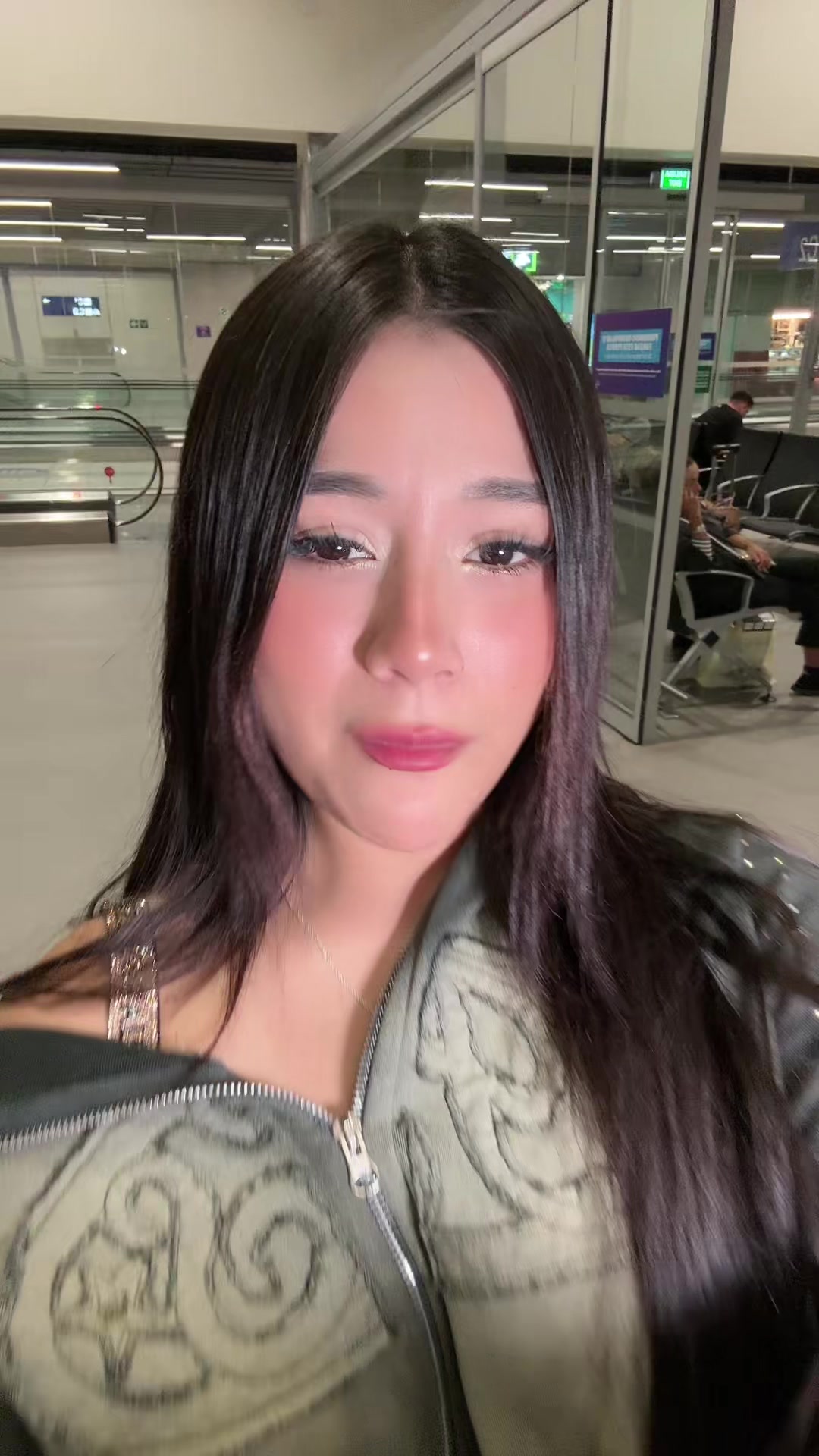 @Hiddeeeeeeeeeeen🤍