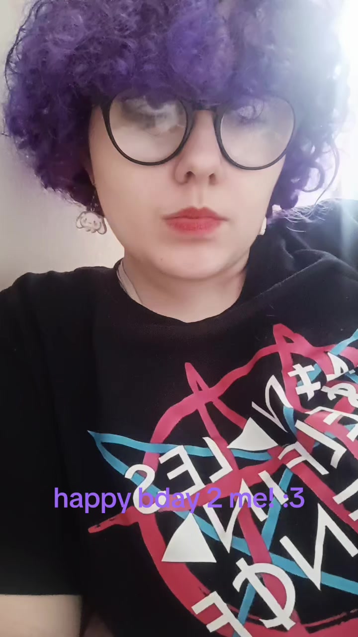 @💜 | Mizu! :3 | 👽