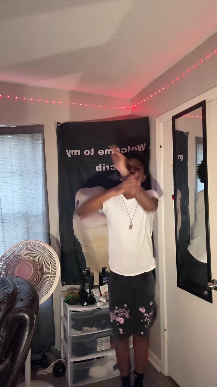 @dyl2amill