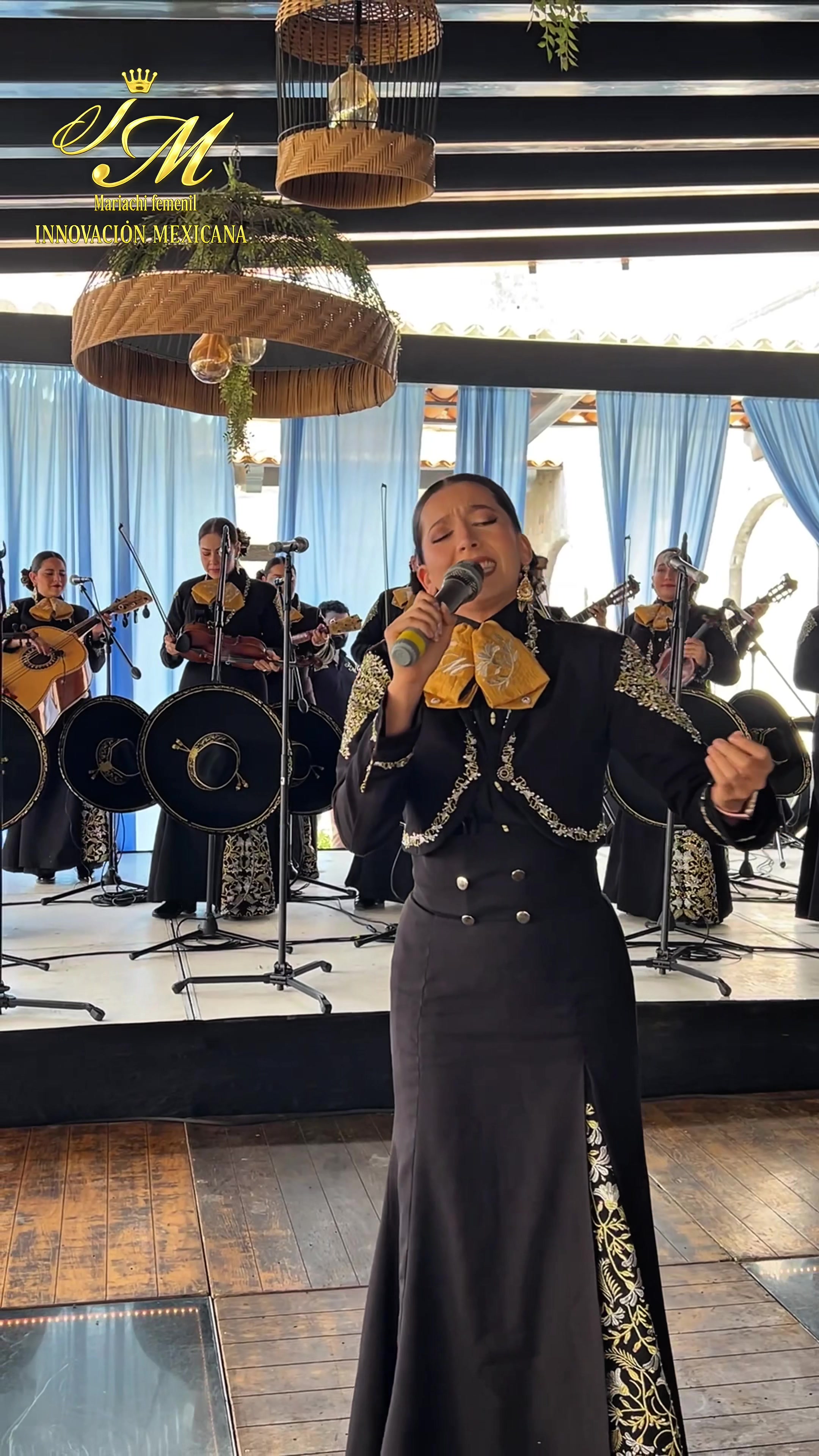 @Mariachi Innovacion Mexicana