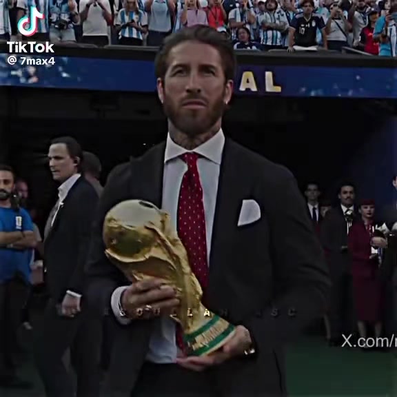 @Maradona