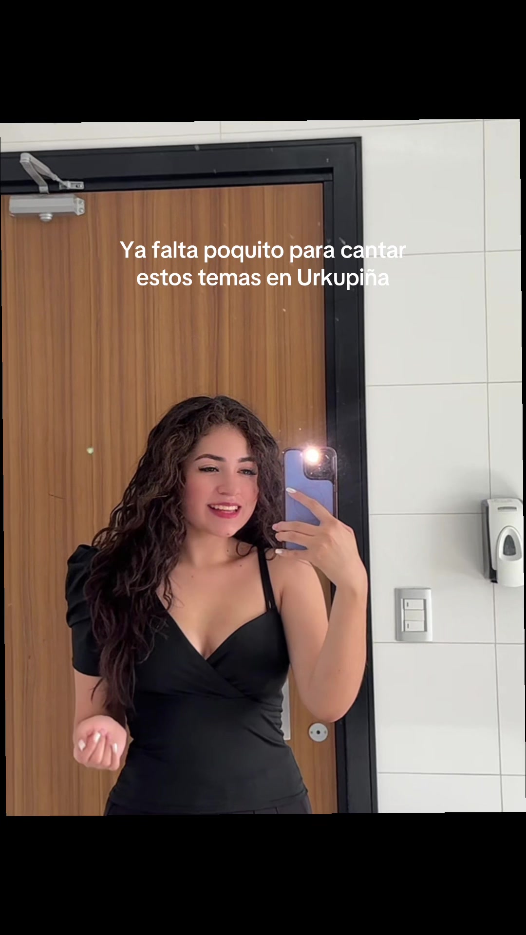 @Anthonela_Escobar
