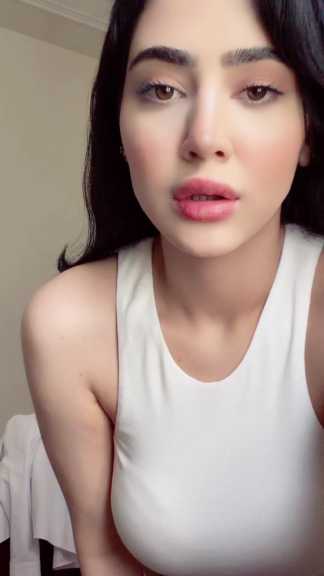 @sarynahasaniiii