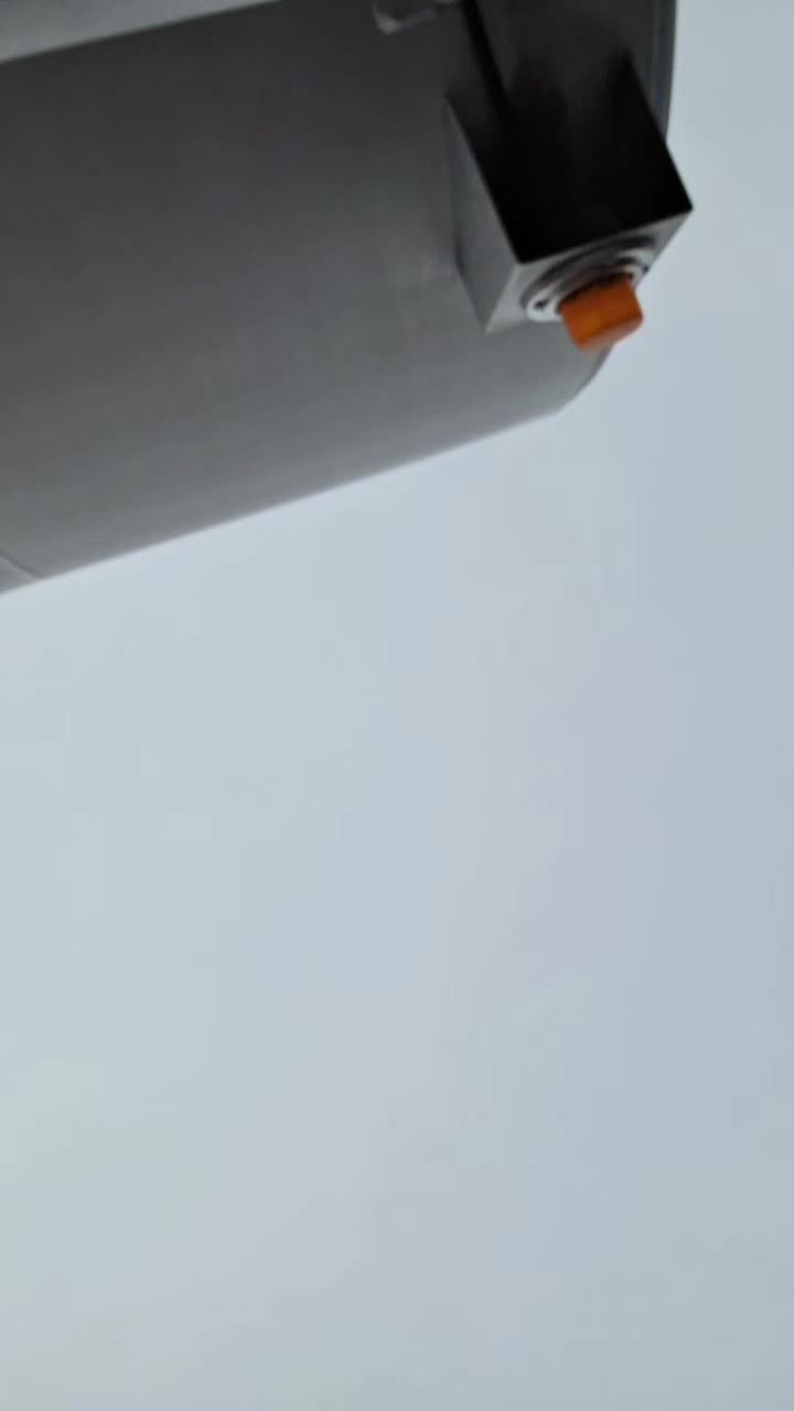 @ROBERTO FARIAS