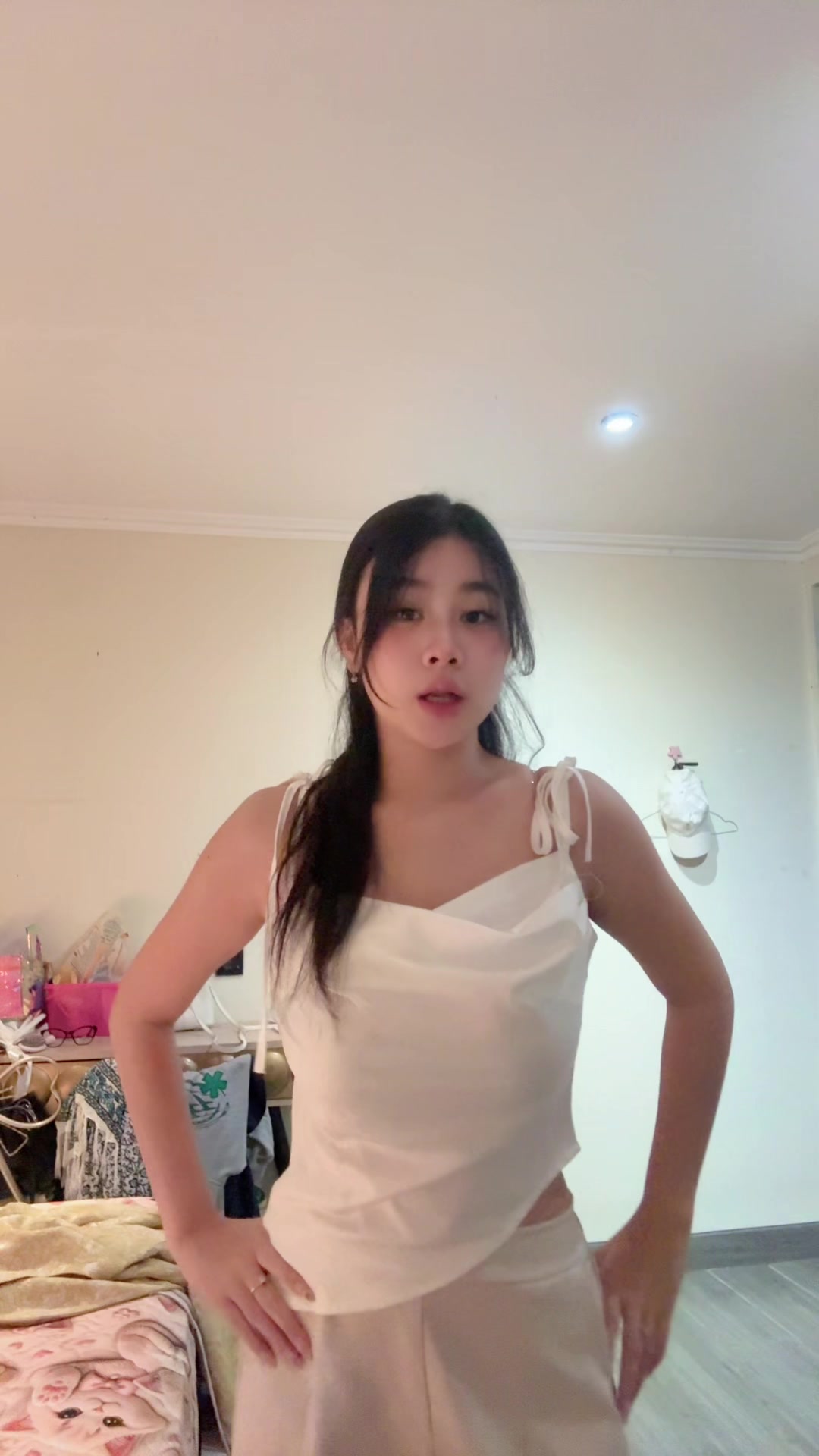 @taniaaa