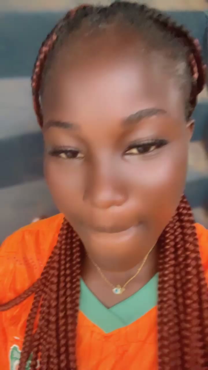 @💋MISS 💍ESTELLA🥰