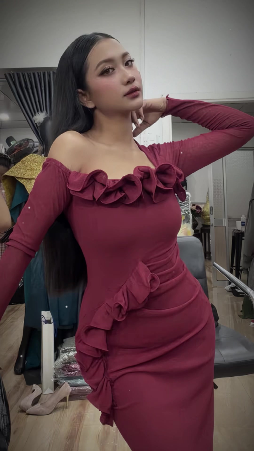 @🦕Oun Nương 🐍