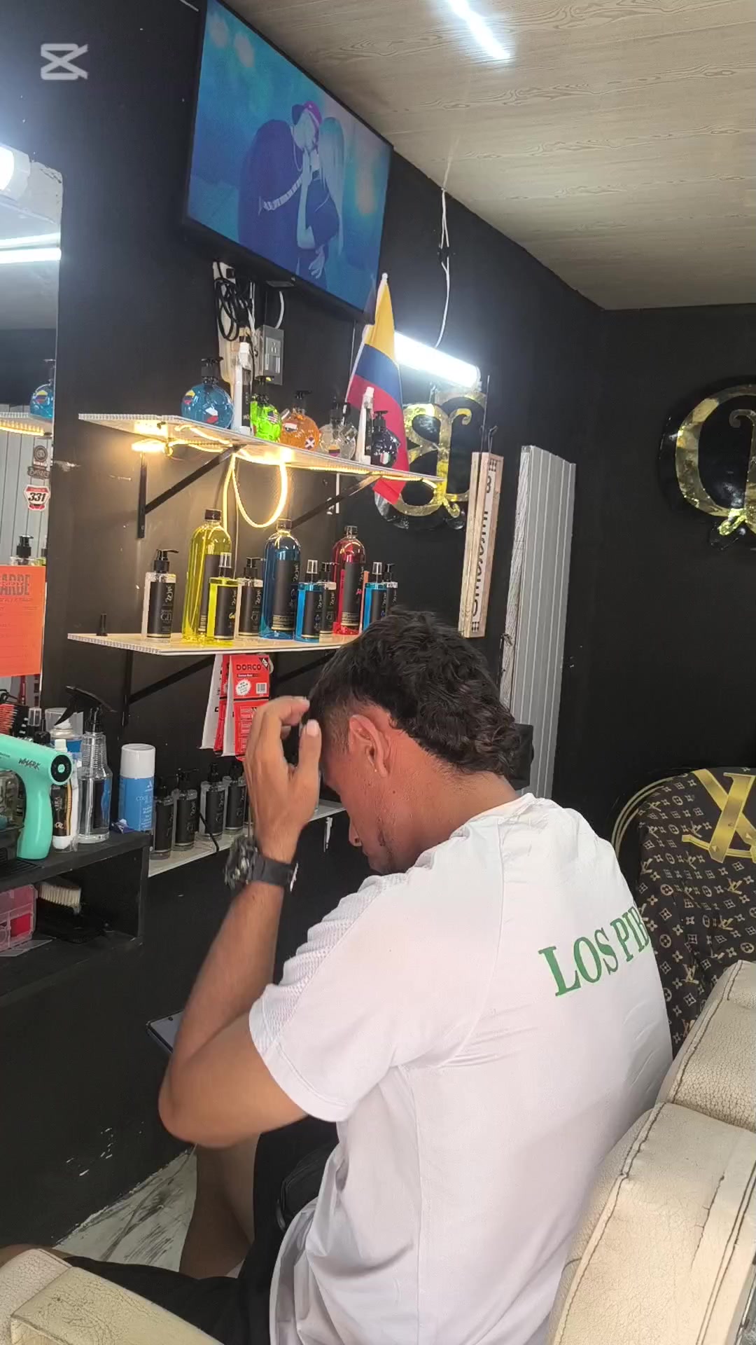 @Caandrews_Barber