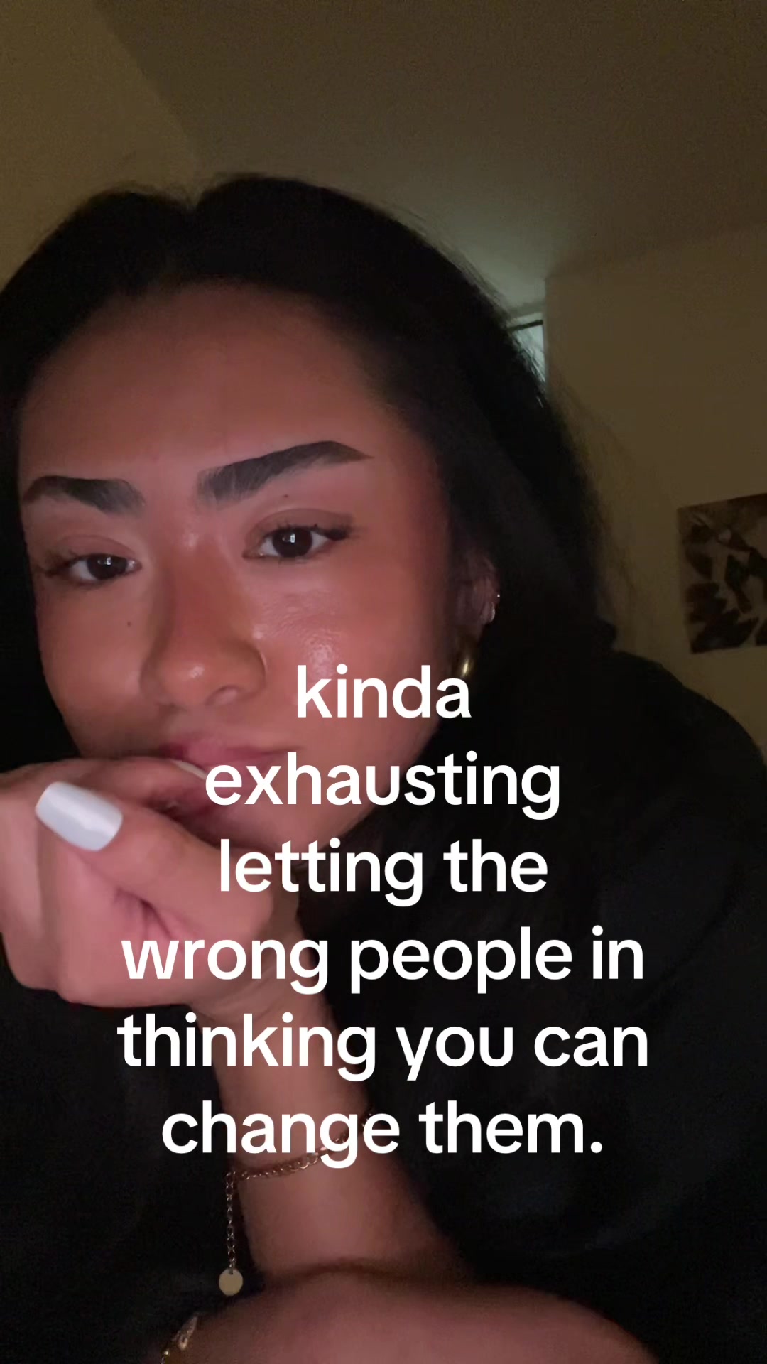 @TH💋NIA