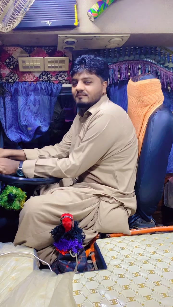 @⚓️🥂MiR ImRaN BaloCh 🥂⚓️
