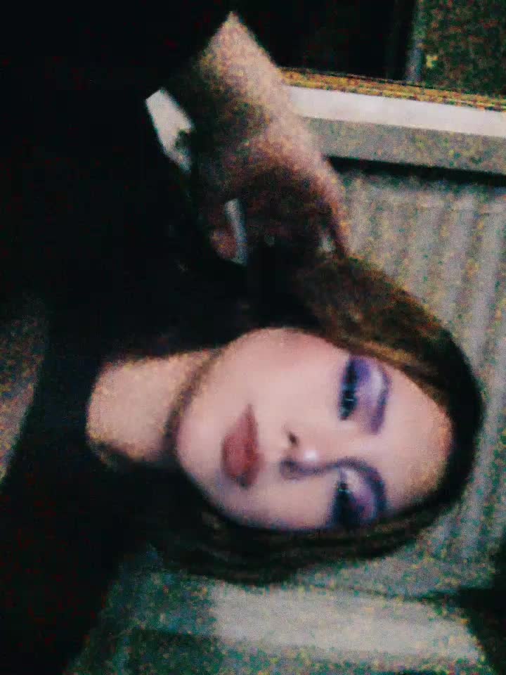 @Ane_:3