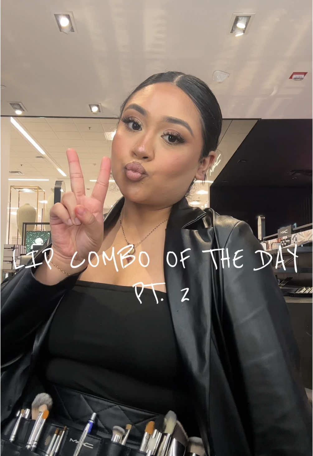 @Lizette | Chicago MUA💄
