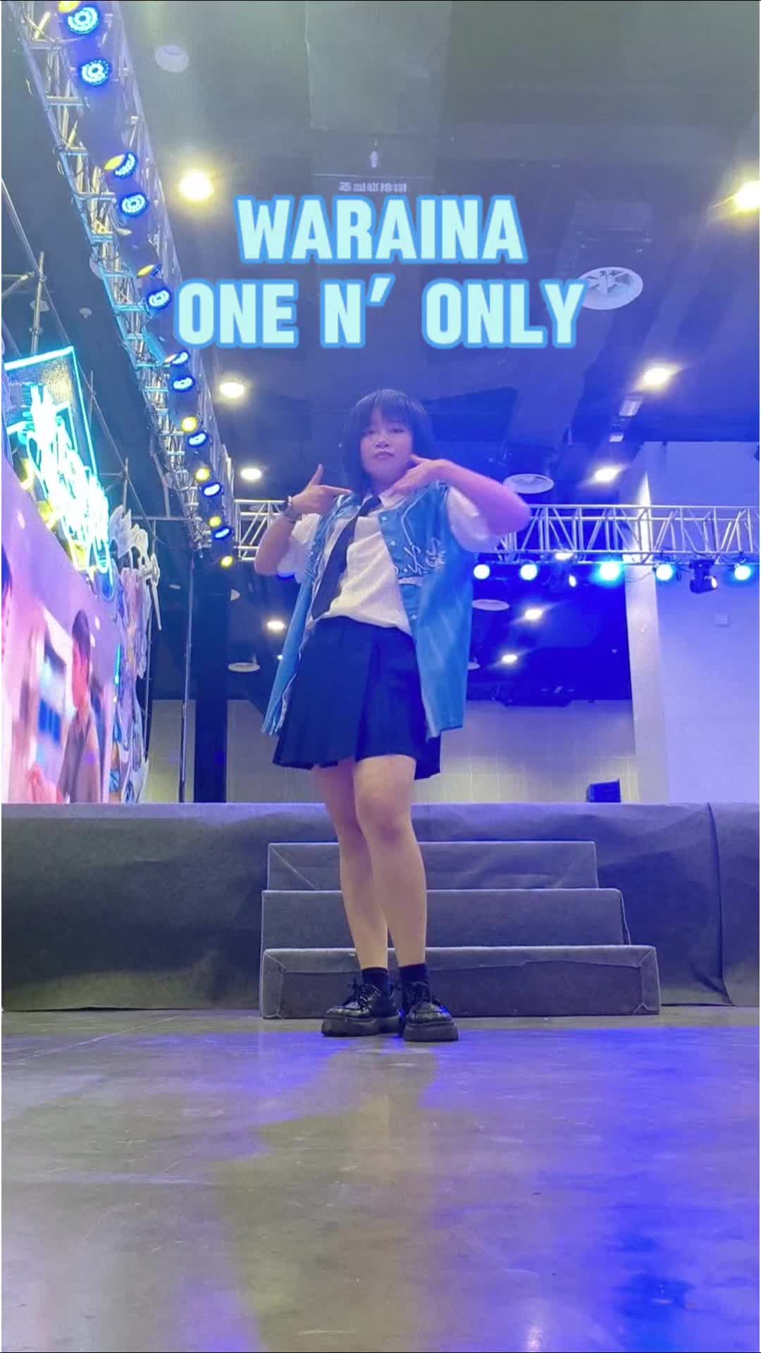 @吴然