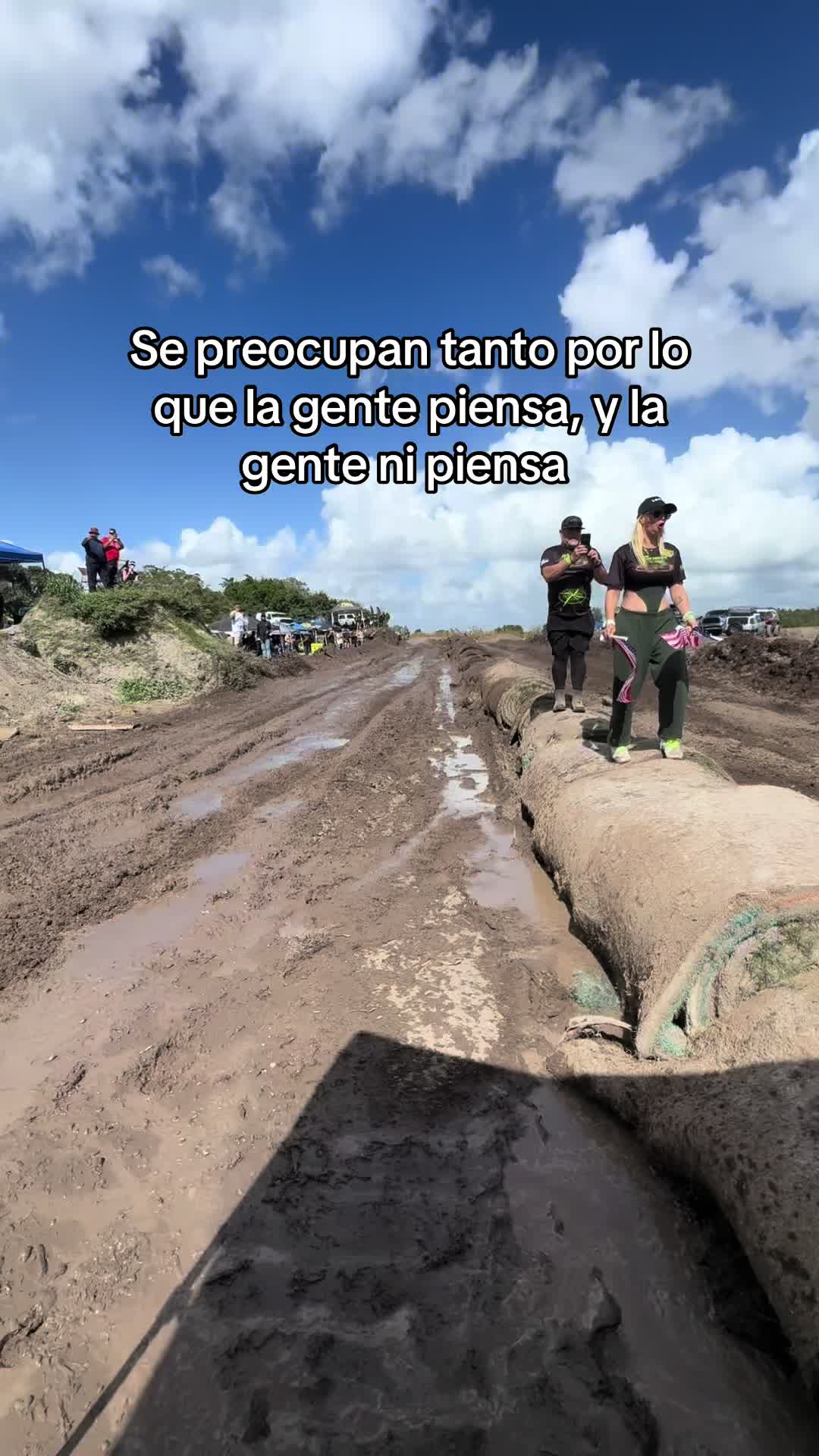 @4wdVNZLA