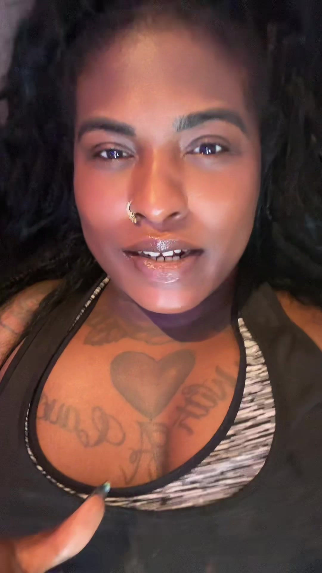 @VanityZo