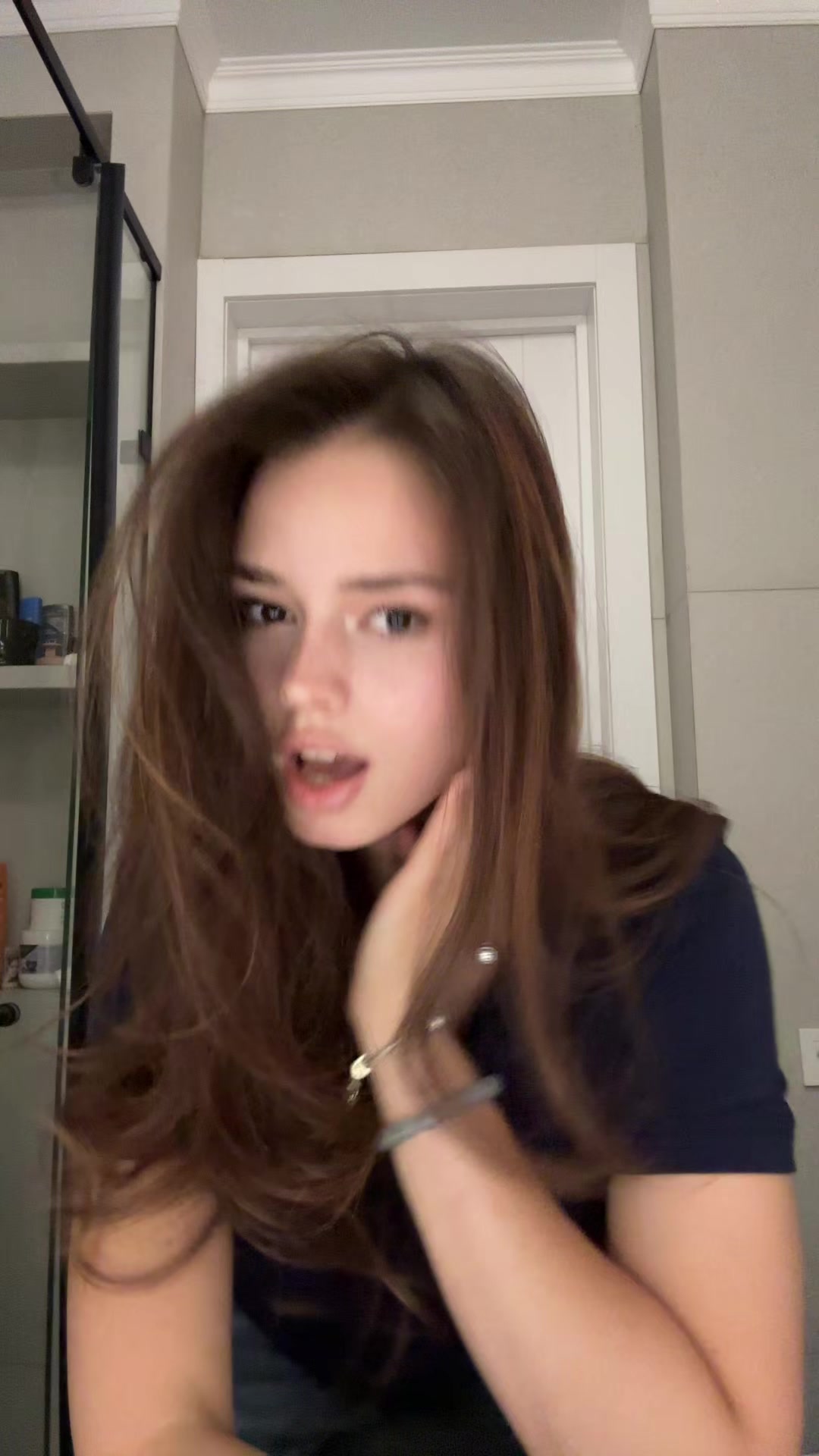 @vllkulya