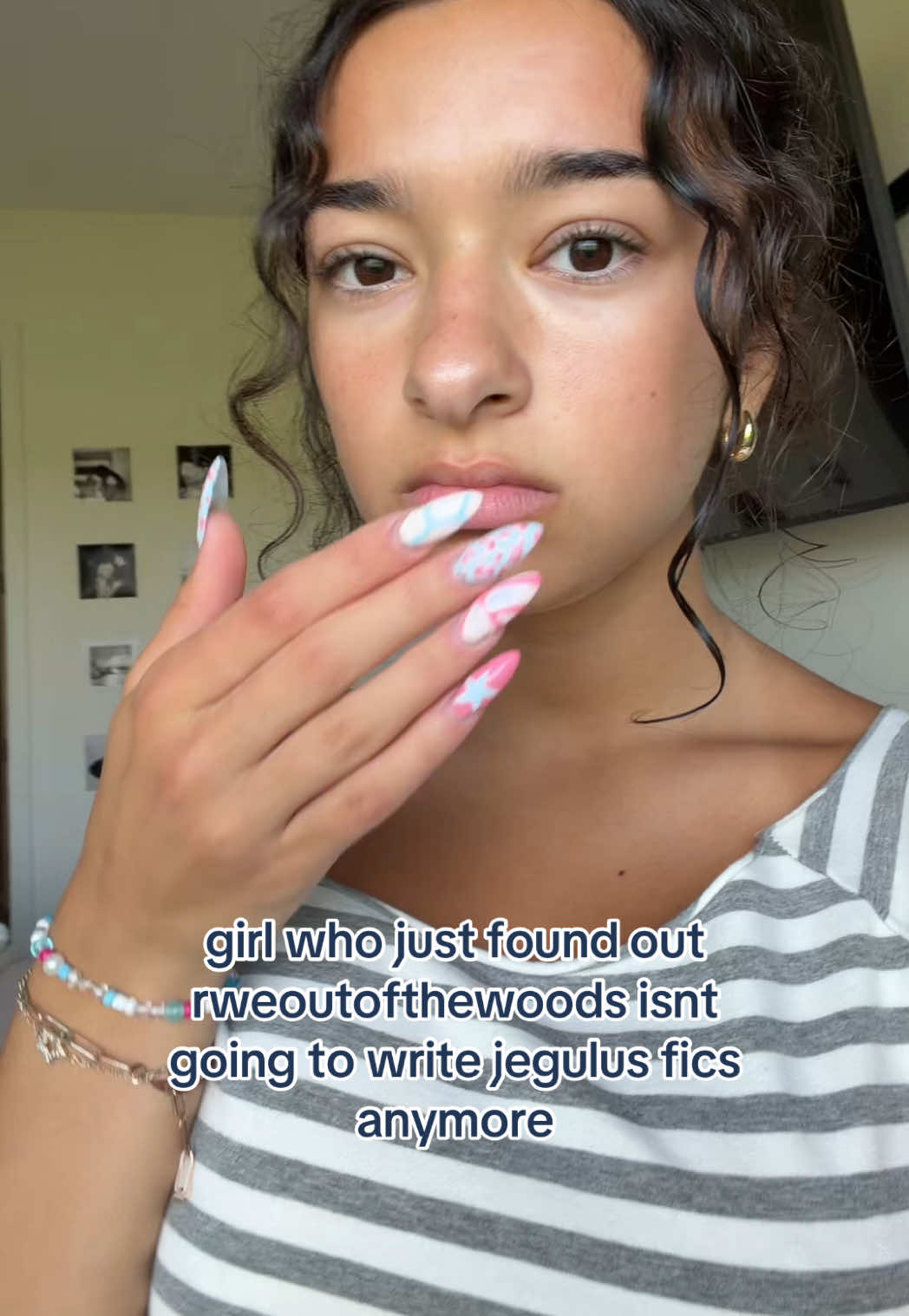 @liv ⋆˚࿔