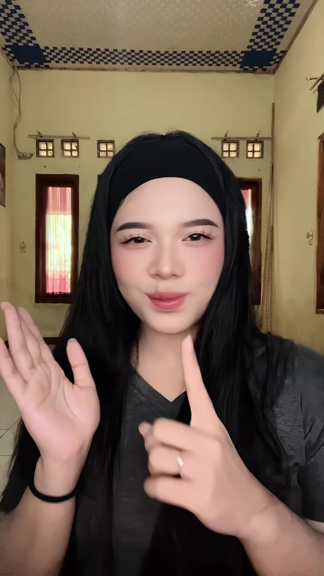 @_sintiaas