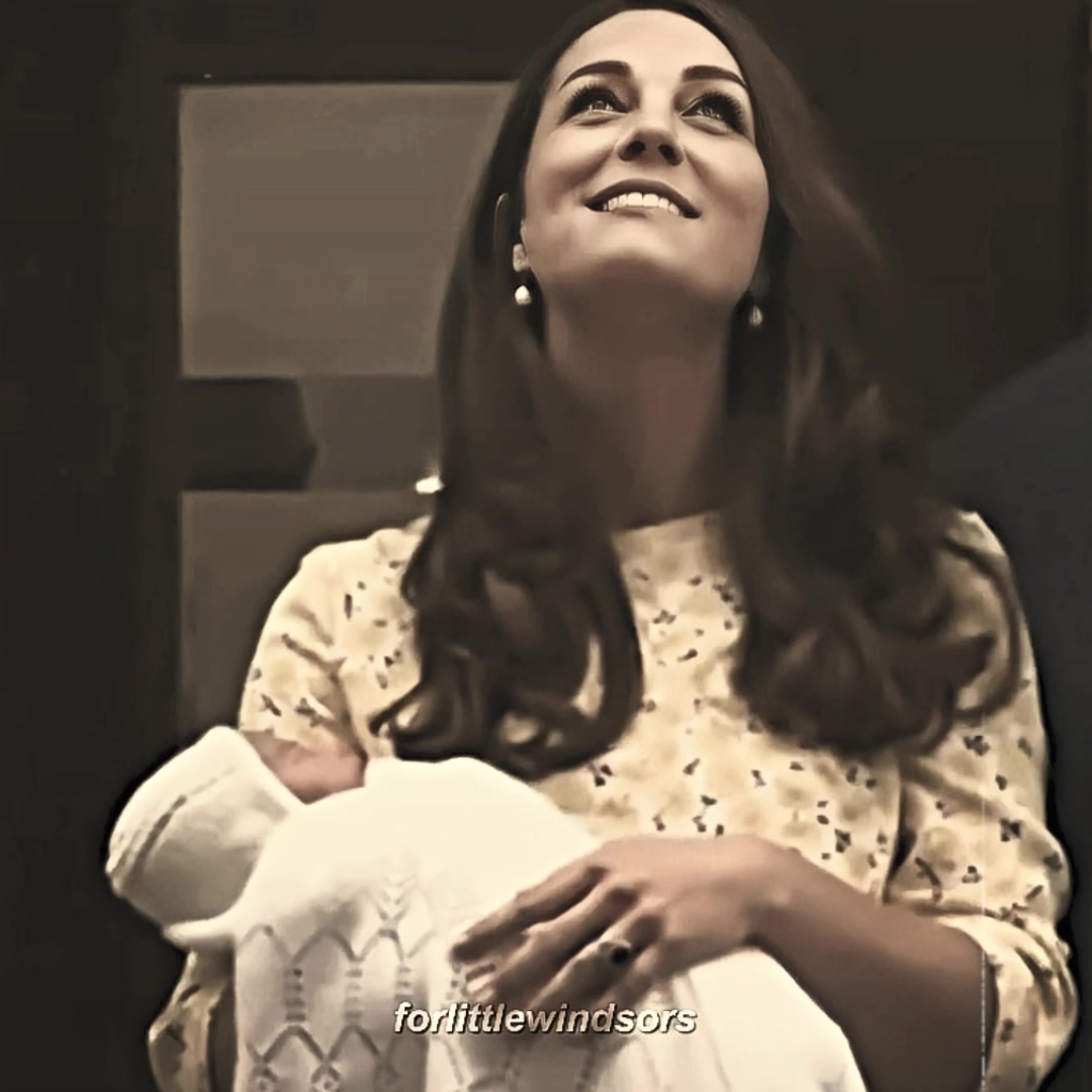@𝐑𝐨𝐬𝐞 *⁀➷