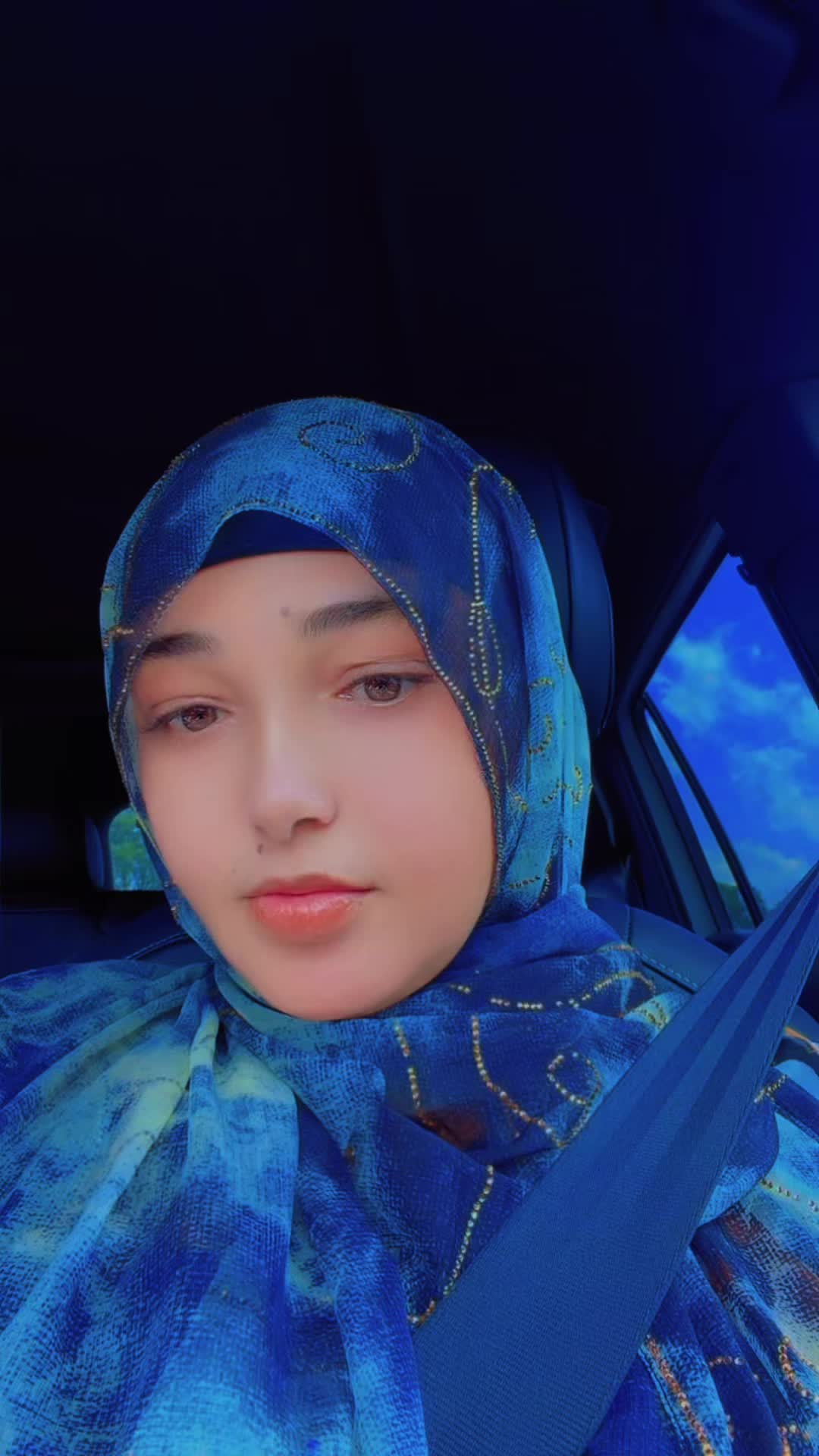 @Amike loves