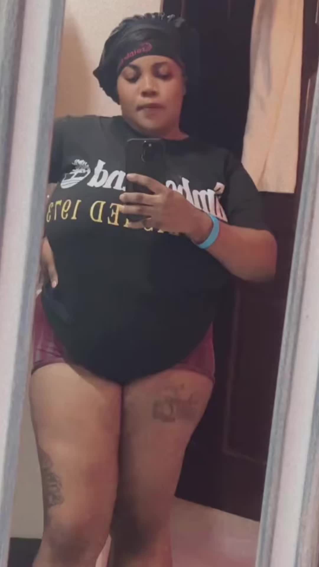 @DD MaMMi👑❤🇯🇲