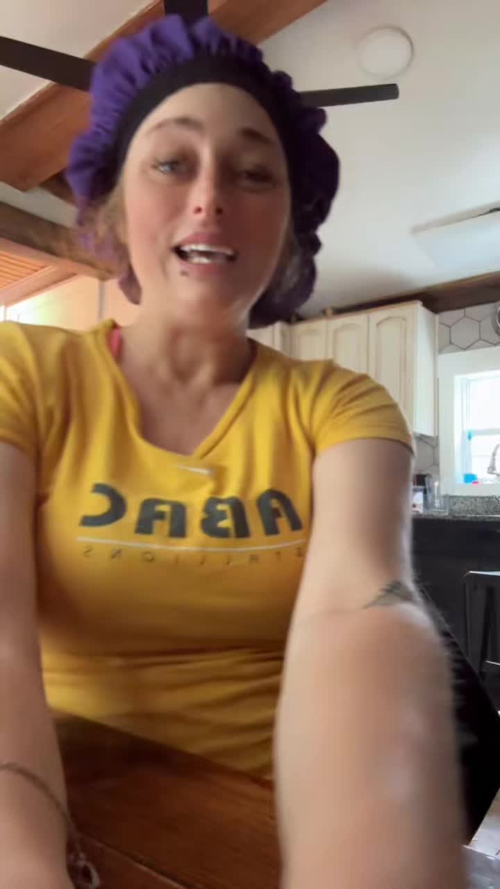 @queenmal