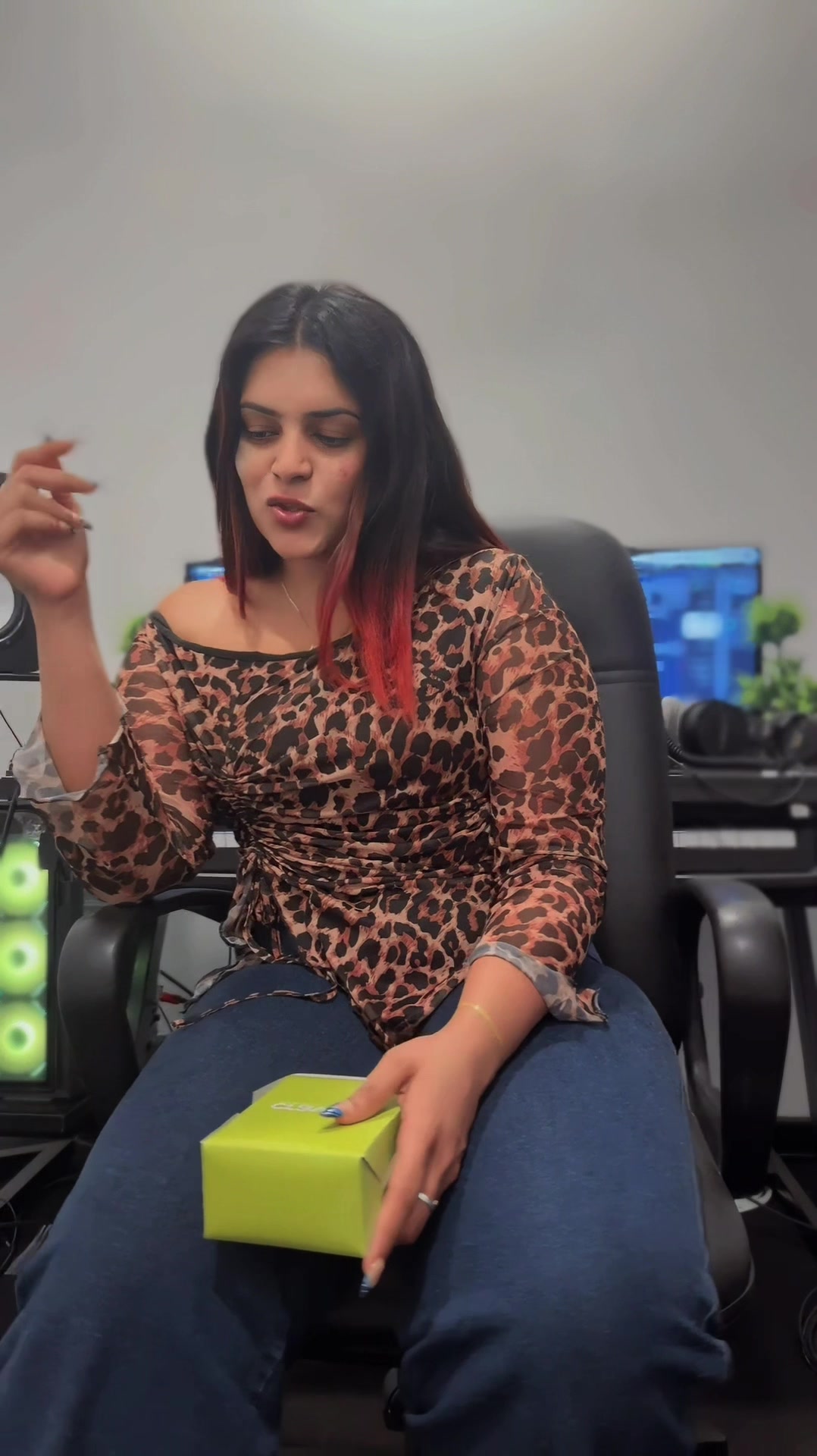 @kethakiiiii